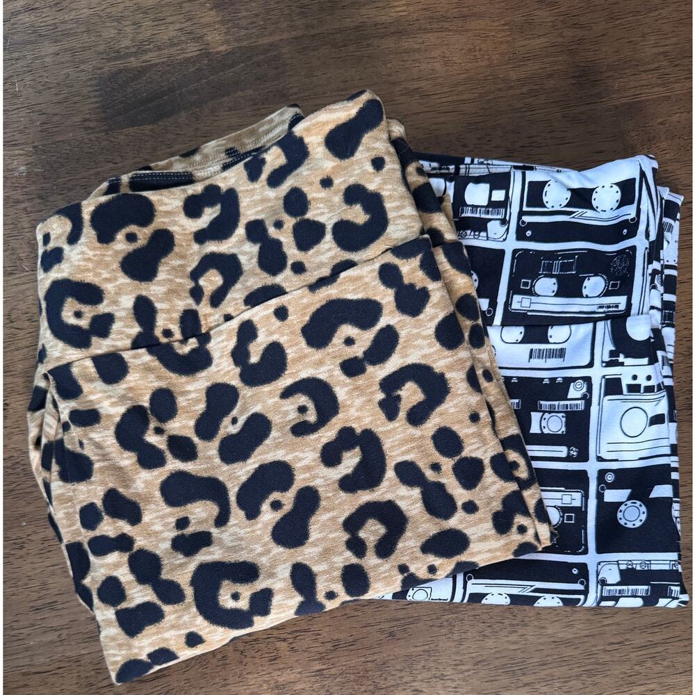 LulaRoe Bundle 2 TC2 (Tall & Curvy 18+) Leggins Tiger Print & Cassette Tape RARE
